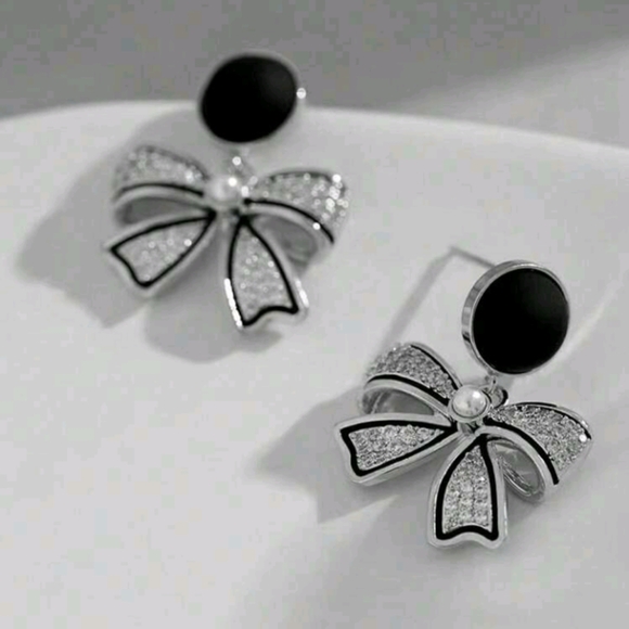 #130. Rhinestone Bow Drop Earrings - Picture 2 of 3
